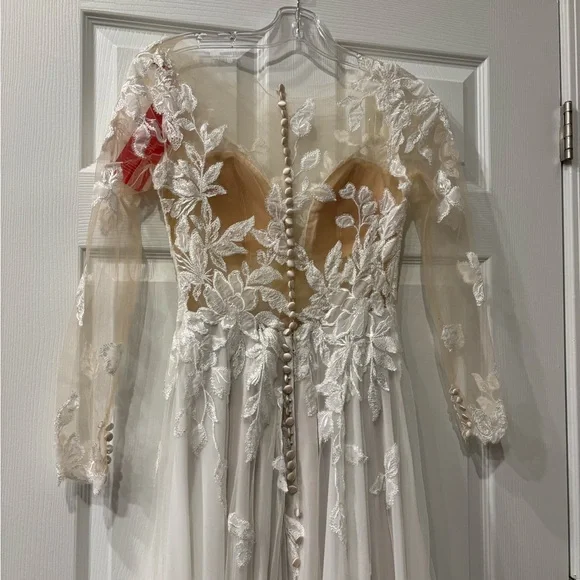 Vow’d “Faithful” Wedding Dress - New with tags! - Picture 5 of 9